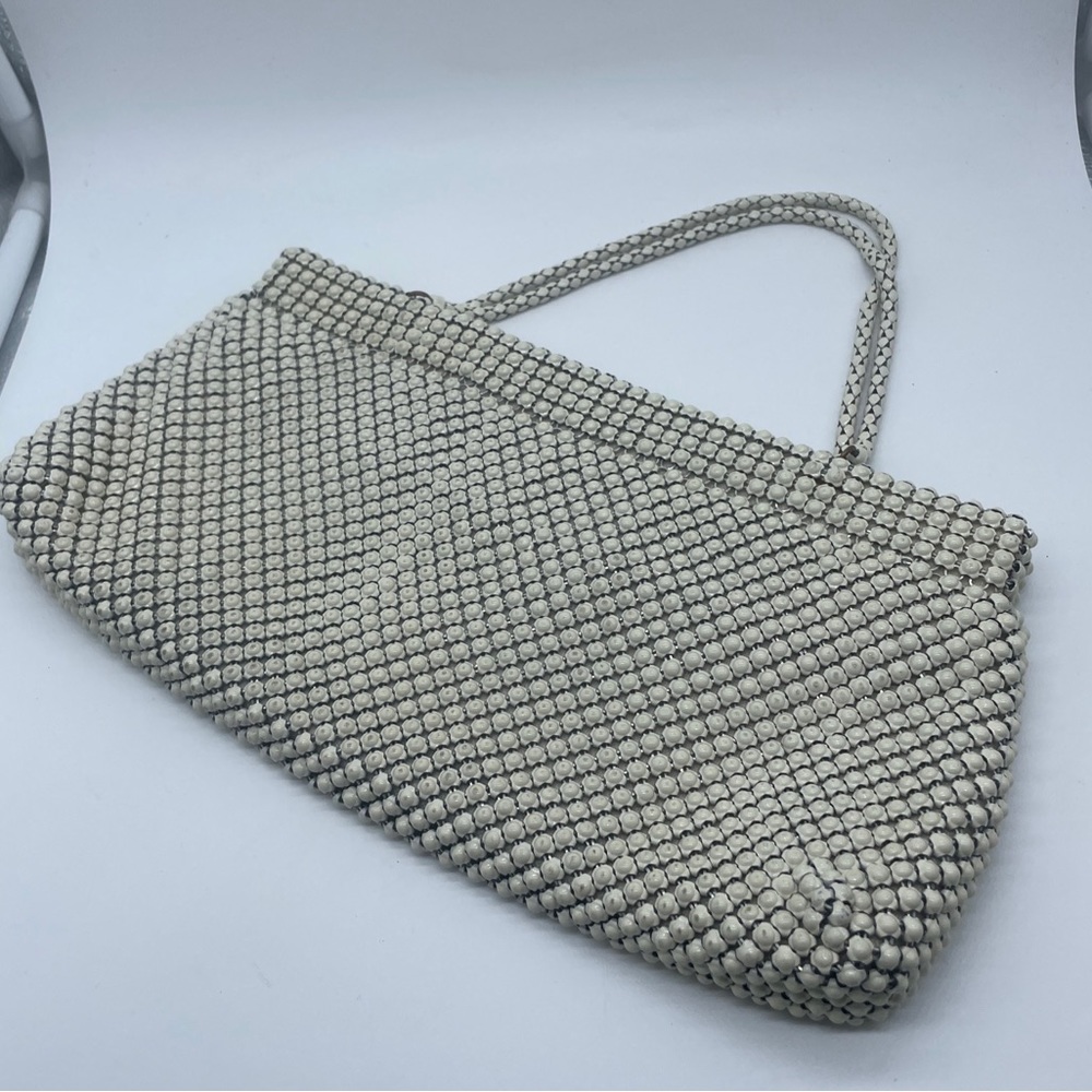 Vintage Whiting & Davis White Hobnail Metal Mesh Clutch Purse Framed With Chain